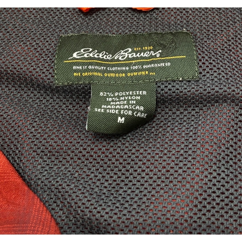 Eddie Bauer Voyager Flex Shirt Men's Medium Red Plaid Short Sleeve Button Down - Picture 4 of 8